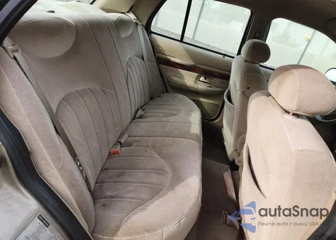 2001 Mercury Grand Marquis Gs z USA, uszkodzony, nr VIN 2MEFM74WX1X601262